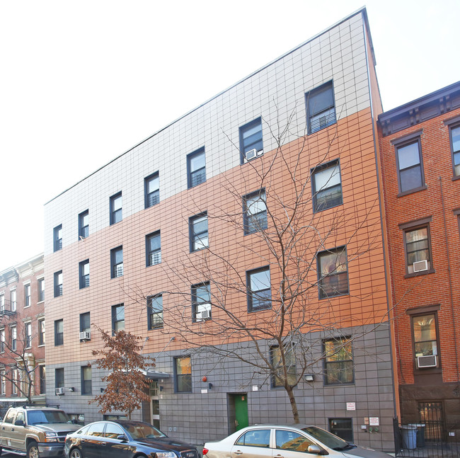 160 S 2nd St in Brooklyn, NY - Building Photo - Building Photo