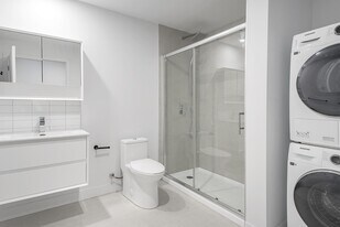 4988 Pl. de la Savane in Montréal, QC - Building Photo