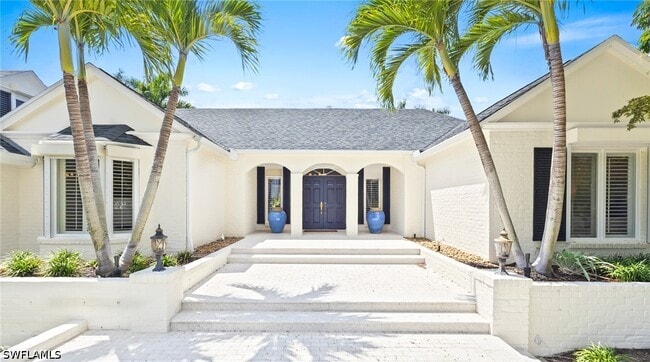 property at 2700 Treasure Ln