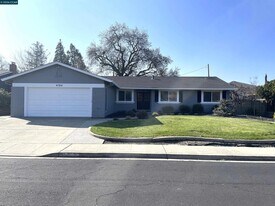 4780 Mintwood Dr in Concord, CA - Building Photo