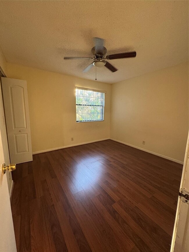 9784 NW 14th St in Coral Springs, FL - Building Photo - Building Photo