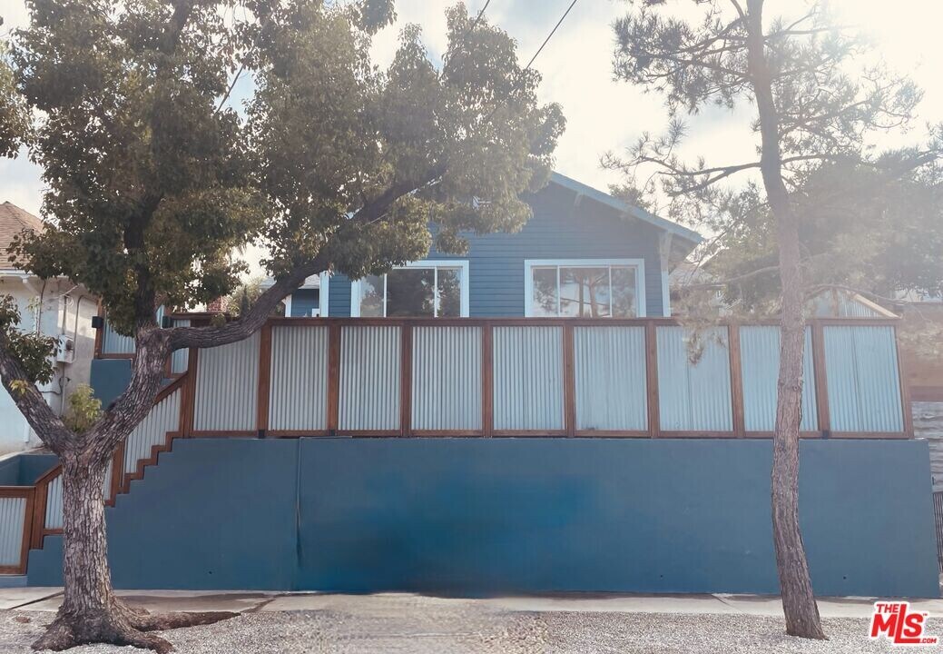 1806 Effie St in Los Angeles, CA - Building Photo