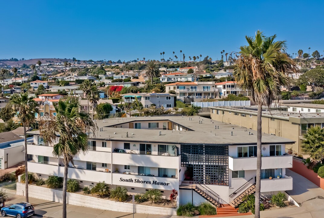 2016 W Paseo del Mar in San Pedro, CA - Building Photo