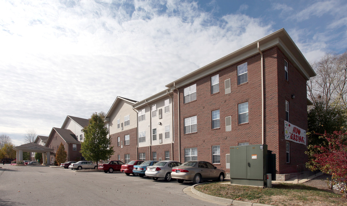 Main Street Commons in Greenwood, IN - Building Photo