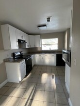 2001 Basil Dr in Orlando, FL - Building Photo - Building Photo