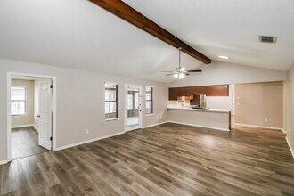 9644 Bayou Bluff Dr in Jacksonville, FL - Building Photo - Building Photo