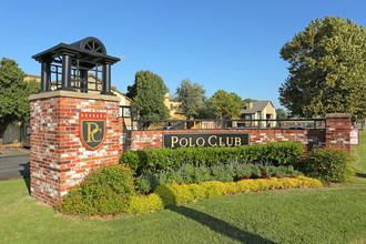 Polo Club Apartments in Tulsa, OK - Foto de edificio - Building Photo