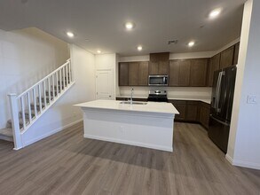 2485 Rofrano Pl in Henderson, NV - Foto de edificio - Building Photo