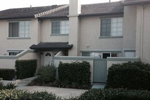 53 Exeter, Unit 53 Exeter in Irvine, CA - Building Photo