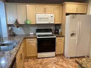 2500 SW 81st Ave in Davie, FL - Building Photo - Building Photo