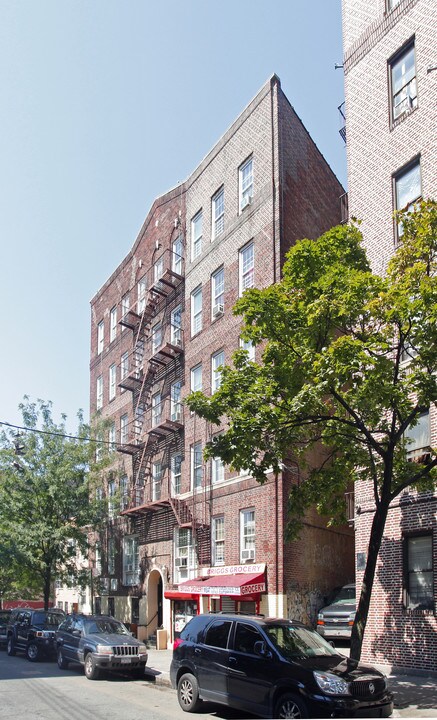 2885 Briggs Ave in Bronx, NY - Foto de edificio