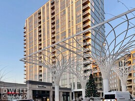2301 N Lincoln Ave, Unit 1 in Chicago, IL - Building Photo