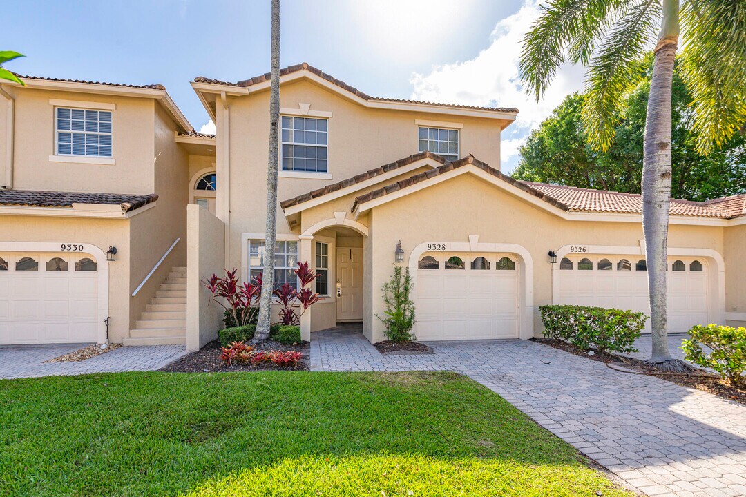 9328 World Cup Way in Port St. Lucie, FL - Building Photo