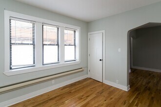 4418 N Wolcott Ave in Chicago, IL - Building Photo - Building Photo