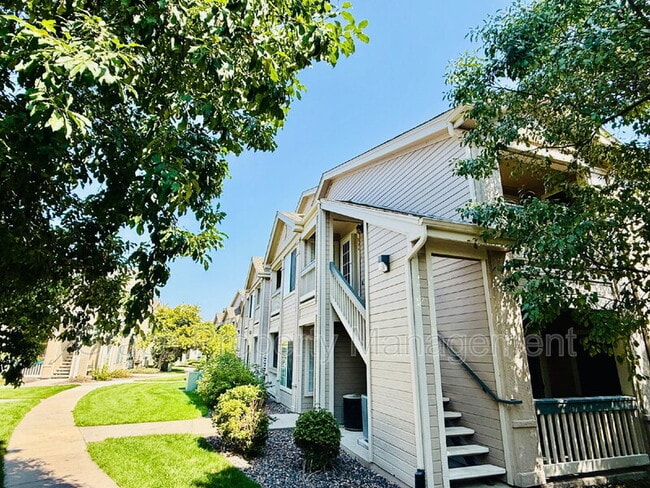 1146 Opal St in Broomfield, CO - Building Photo - Building Photo