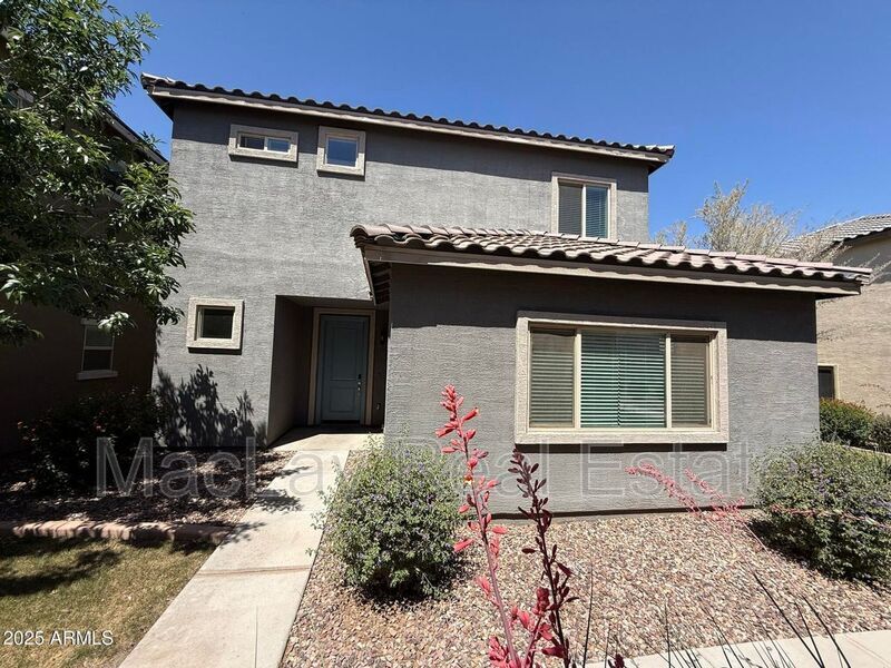 1738 W Pollack St in Phoenix, AZ - Foto de edificio