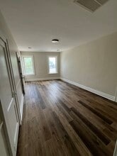 2 Ridgeway Ave, Unit Apt 3 in Hillside, NJ - Building Photo - Building Photo