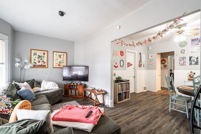 3112 N Bartlett Ave in Milwaukee, WI - Building Photo - Building Photo