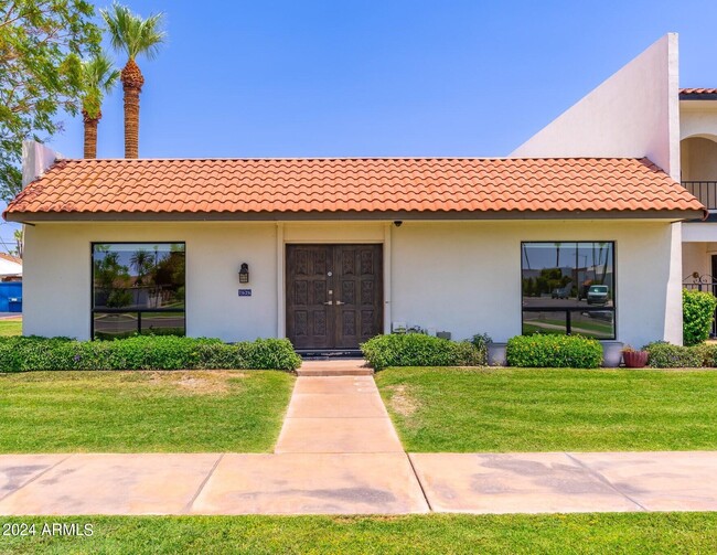 property at 7626 E Minnezona Ave