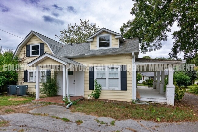 203 California Ave in Chattanooga, TN - Foto de edificio - Building Photo