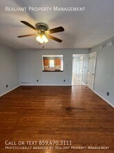 904 Wabarto Way in Nicholasville, KY - Building Photo - Building Photo