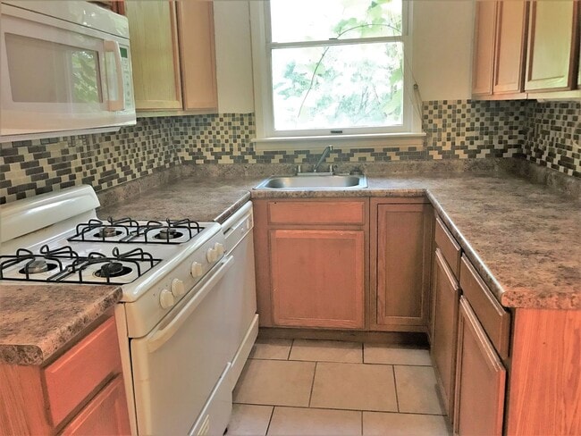 363 Stratford Ave in Pittsburgh, PA - Building Photo - Building Photo