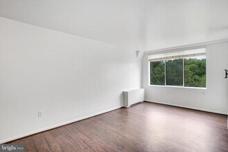 6621 Wakefield Dr in Alexandria, VA - Building Photo - Building Photo