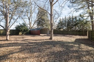 6301 High Shoals Rd in Bishop, GA - Building Photo - Building Photo