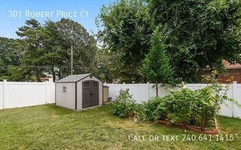 301 Robert Price Ct in Glen Burnie, MD - Building Photo - Building Photo