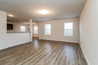 2907 Karin Crst Ln in Conroe, TX - Building Photo - Building Photo