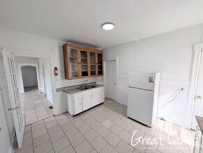 1729 Vinewood St in Detroit, MI - Building Photo - Building Photo