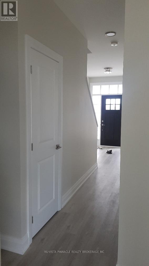 2319 Callingham Dr in London, ON - Building Photo - Building Photo