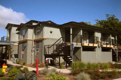 Greens Annex in Woodland, CA - Foto de edificio