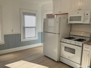 13 Alger St in New London, CT - Building Photo - Building Photo