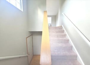 1449 McClure Rd in Aurora, IL - Building Photo - Building Photo