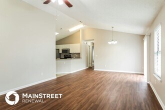 2626 Malibu Cir in Orange Park, FL - Building Photo - Building Photo