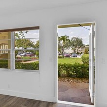 221 Mansfield F in Boca Raton, FL - Building Photo - Building Photo