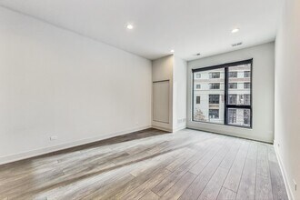 847 N Larrabee St in Chicago, IL - Foto de edificio - Building Photo