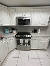 17405 NW 75th Pl in Hialeah, FL - Building Photo - Building Photo