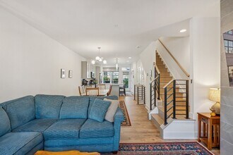 11225 Beaker St in Reston, VA - Building Photo - Building Photo