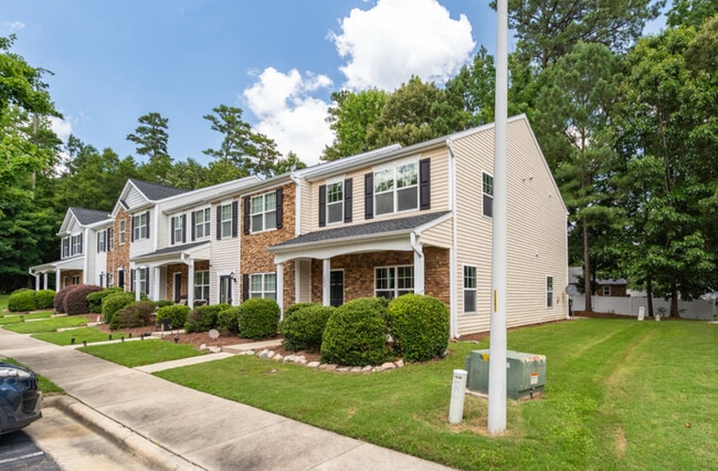 202 Tallula Ln in Knightdale, NC - Building Photo - Building Photo