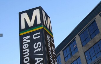 1654 Beekman Pl NW, Unit C in Washington, DC - Foto de edificio - Building Photo