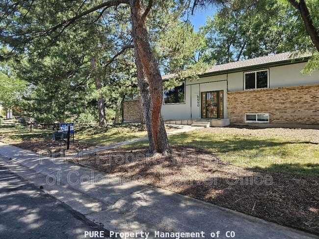 property at 8990 W Ohio Pl