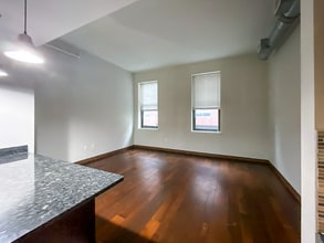 114 State St in Bridgeport, CT - Building Photo - Building Photo