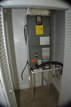 9466 SW 6th Ter in Miami, FL - Building Photo - Building Photo