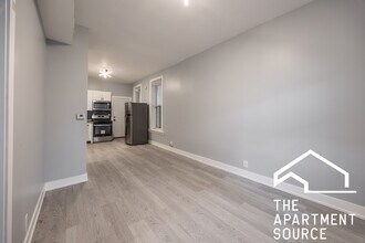 1333 W Walton St, Unit 2r in Chicago, IL - Building Photo - Building Photo