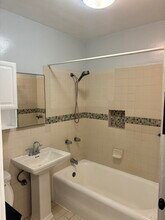 5843 Haas Ave in Los Angeles, CA - Building Photo - Building Photo