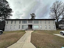 1834 MONTCLAIR LANE C in Hoover, AL - Building Photo