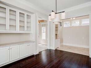 4010 Long Champ Dr in Austin, TX - Foto de edificio - Building Photo