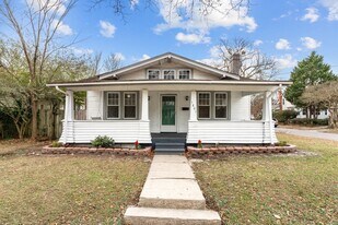 1801 Lasalle Ave in Norfolk, VA - Building Photo